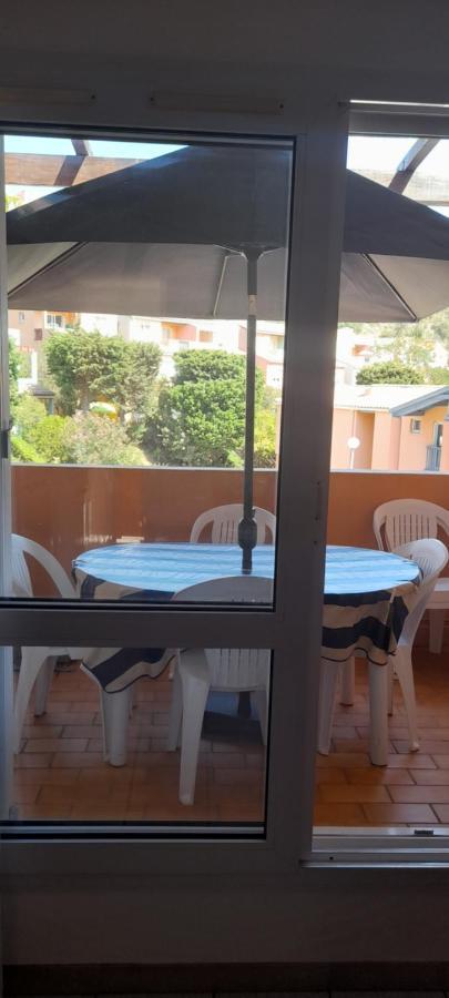 F3 En Bord De Mer Avec Piscine Cerbère Kültér fotó